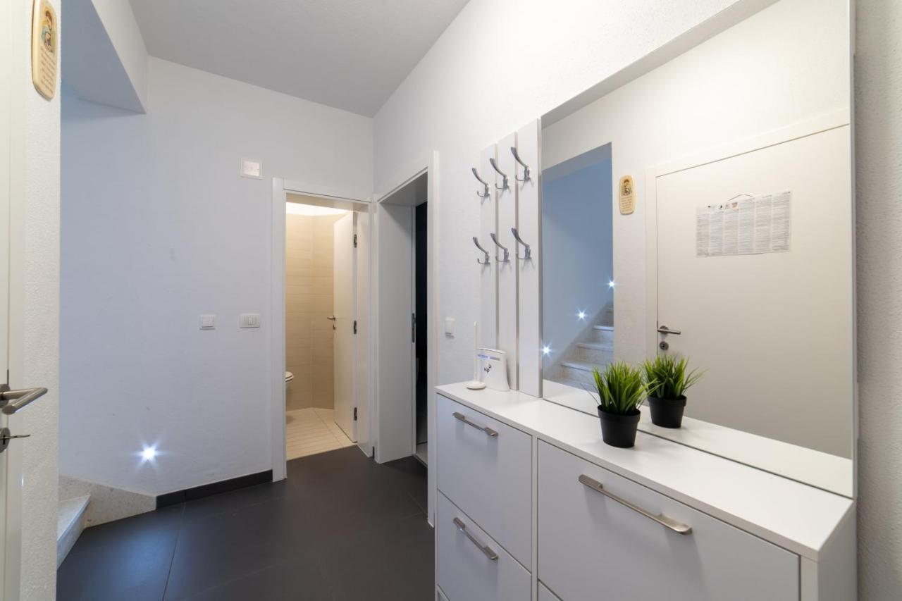 Villa Ban Trogir Exteriér fotografie