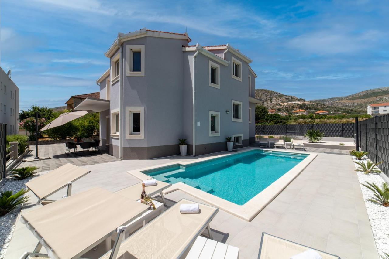 Villa Ban Trogir Exteriér fotografie