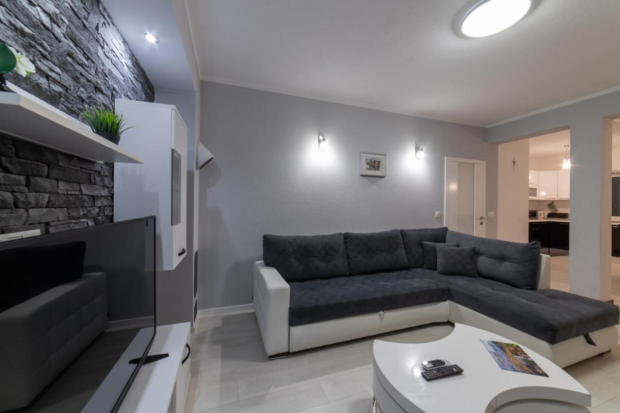 Villa Ban Trogir Exteriér fotografie