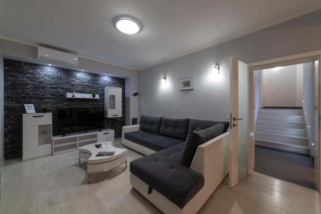 Villa Ban Trogir Exteriér fotografie