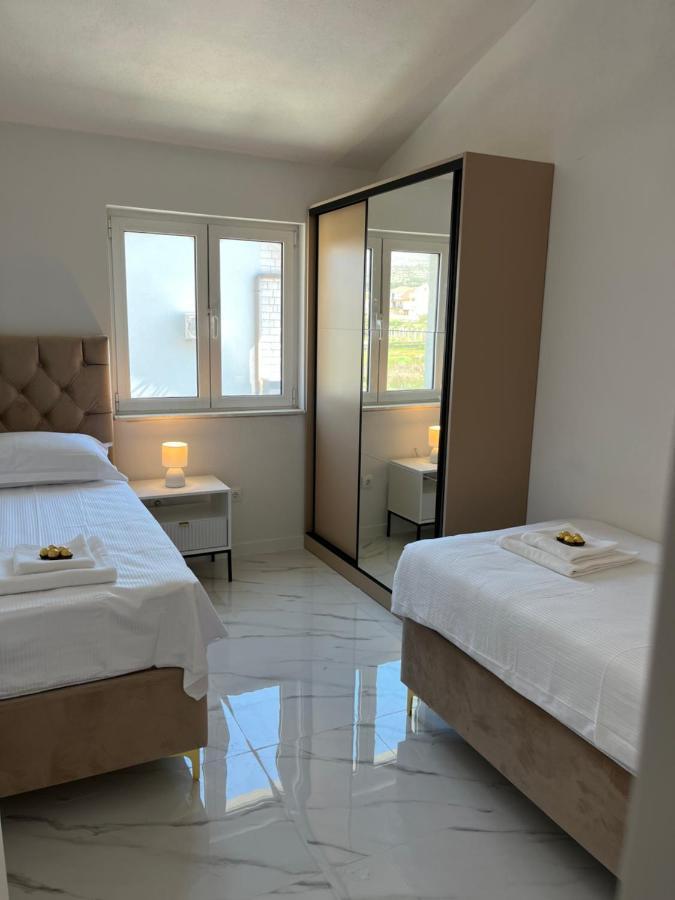 Villa Ban Trogir Exteriér fotografie